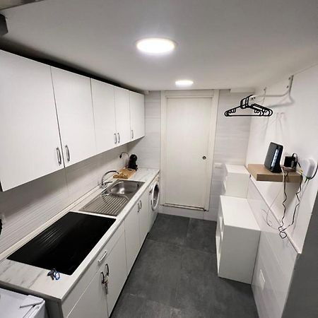 B&B Luna Rossa Napoli Bagian luar foto